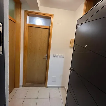 Gaga Apartment