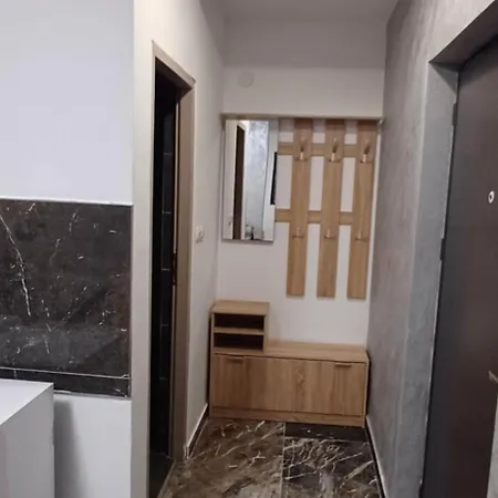 Gaga Apartment *